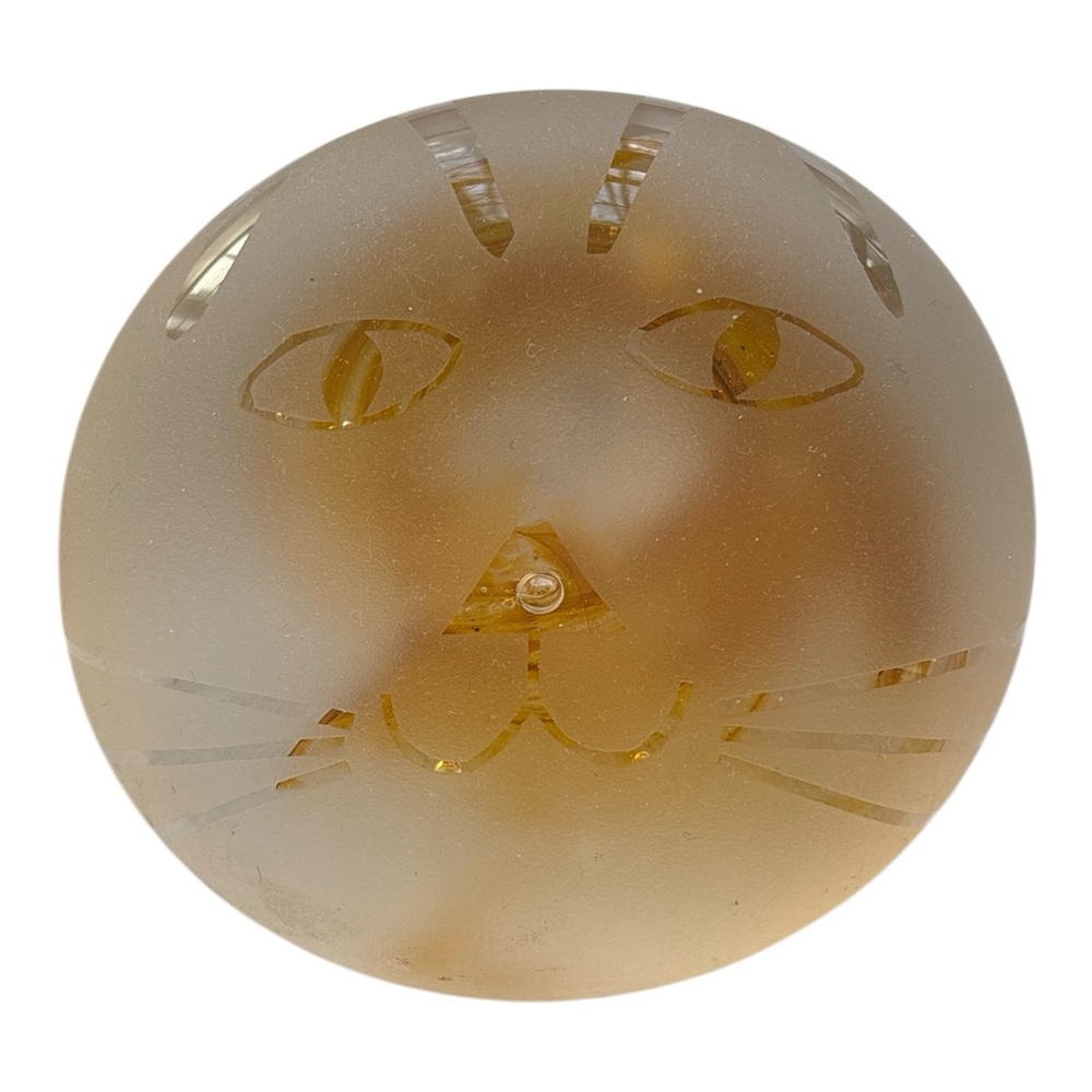 Round Kitty Cat  Glass Paperweight Animal Whimsy Art Glass 4” W x 1.5” D